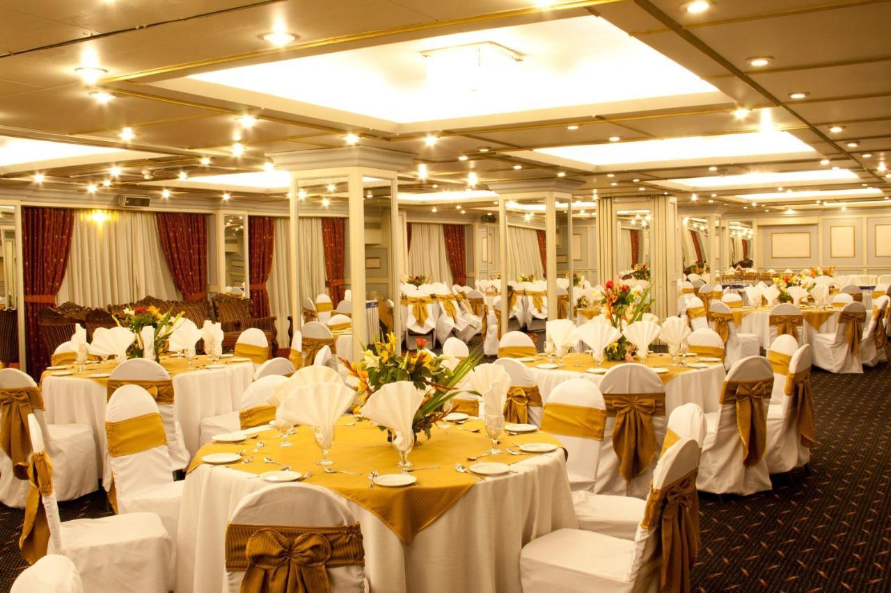 קראצ'י Regent Plaza Hotel & Convention Center מראה חיצוני תמונה