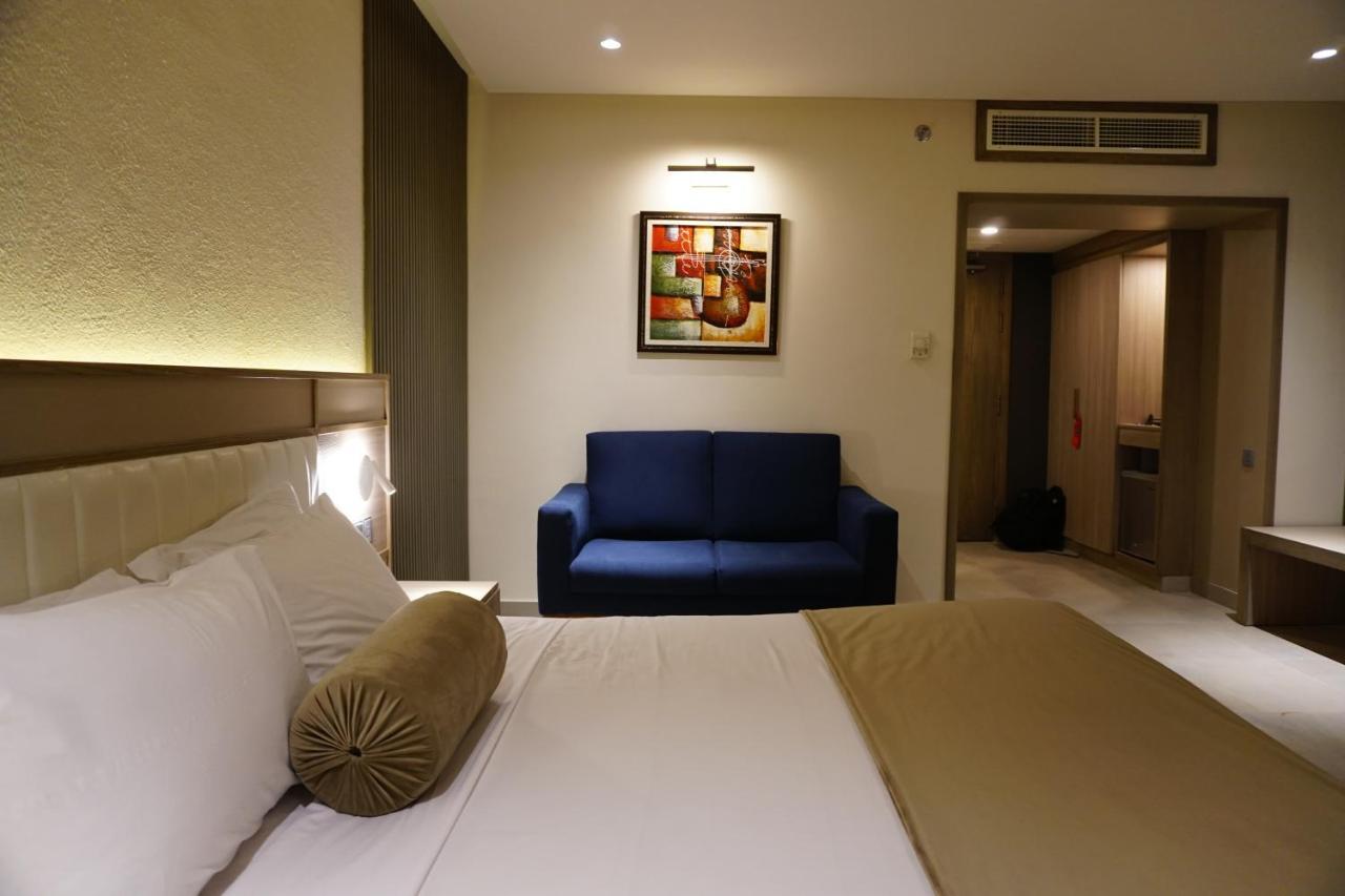 קראצ'י Regent Plaza Hotel & Convention Center מראה חיצוני תמונה