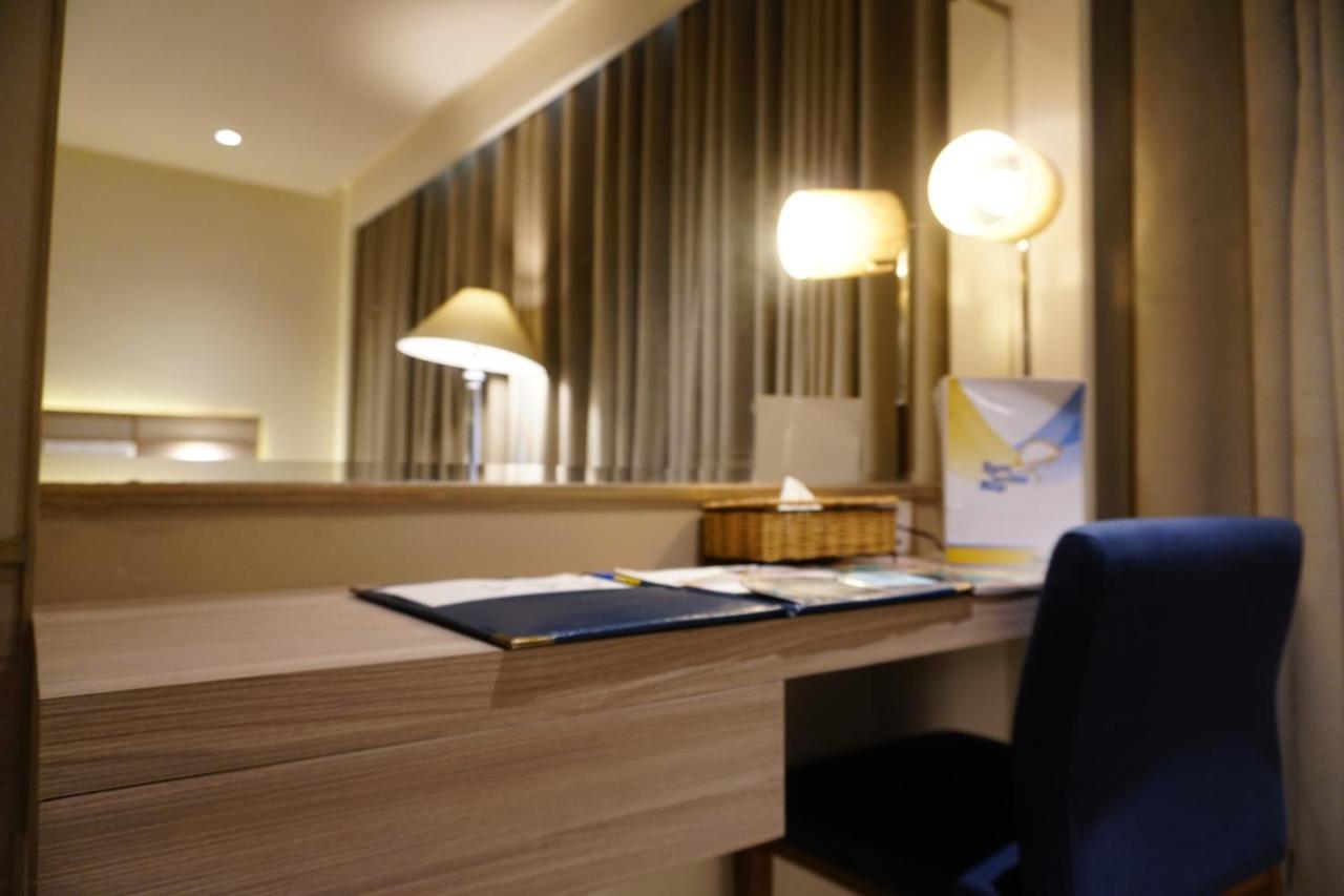 קראצ'י Regent Plaza Hotel & Convention Center מראה חיצוני תמונה