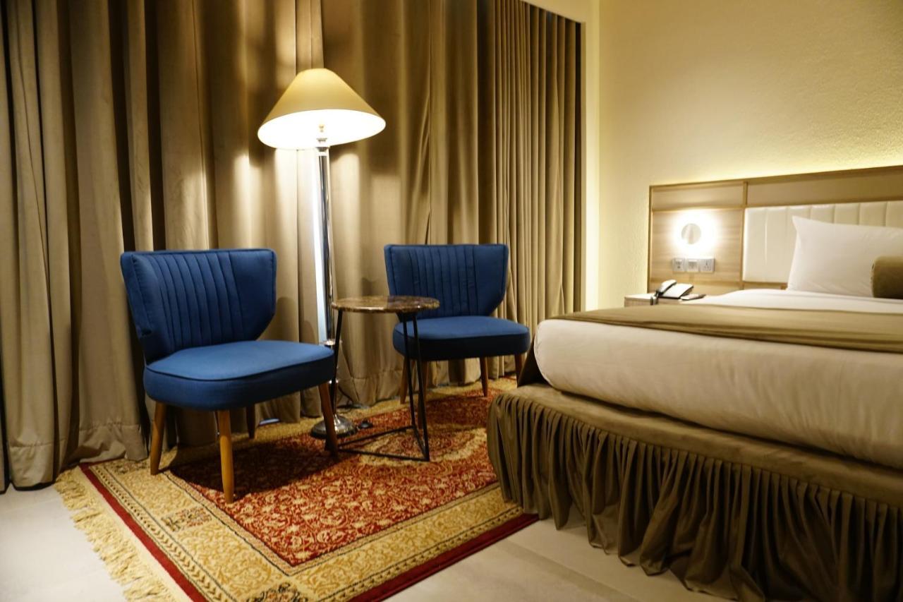 קראצ'י Regent Plaza Hotel & Convention Center מראה חיצוני תמונה
