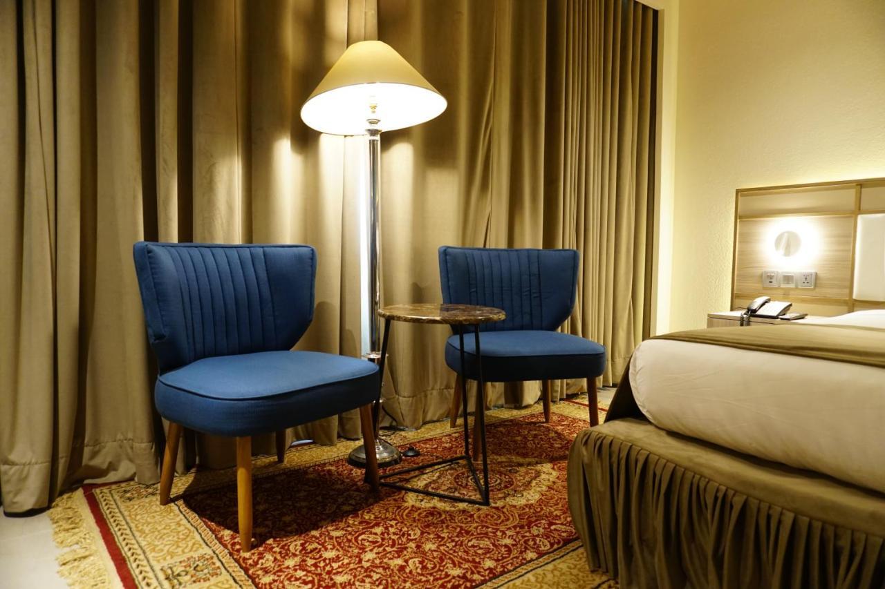 קראצ'י Regent Plaza Hotel & Convention Center מראה חיצוני תמונה